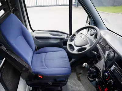Iveco Daily 50 50C15 yo‘lovchi yengil avtomobillari