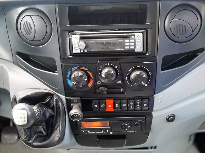Iveco Daily 50 50C15 yo‘lovchi yengil avtomobillari