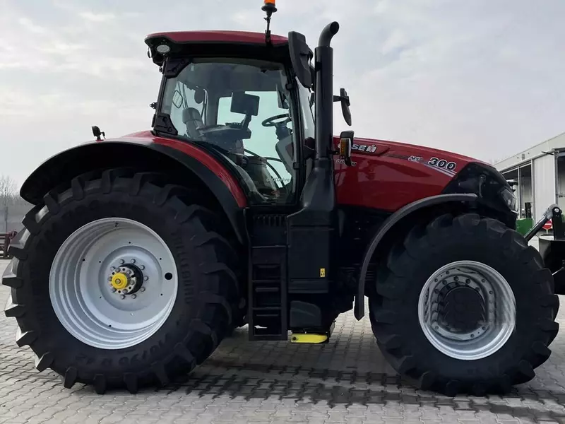 Новый трактор колесный Case IH Optum 300 CVX