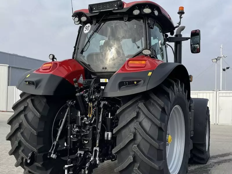 Новый трактор колесный Case IH Optum 300 CVX