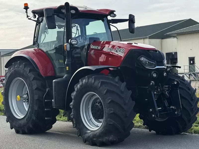 Трактор колесный Case IH Puma 240 CVX AFS