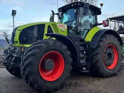 Трактор колесный Claas AXION 960 CMATIC CEBIS