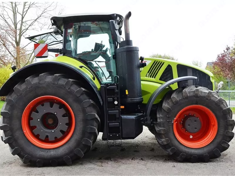 Трактор колесный Claas AXION 960 CMATIC CEBIS