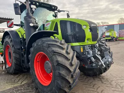 Трактор колесный Claas AXION 960 CMATIC CEBIS