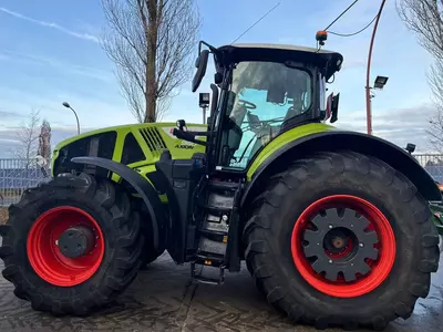Трактор колесный Claas AXION 960 CMATIC CEBIS