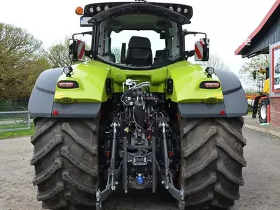 Трактор колесный Claas AXION 960 CMATIC CEBIS