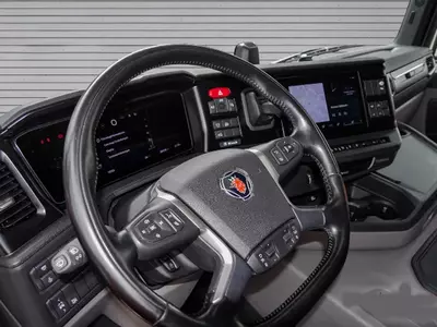 Самосвал Scania G460 B8x4HZ XT - Meiller Trigenius D421 / Bordmat