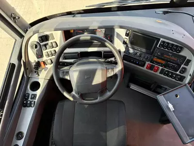 Туристические автобусы Volvo 9700 B8R H 6x24 61+1