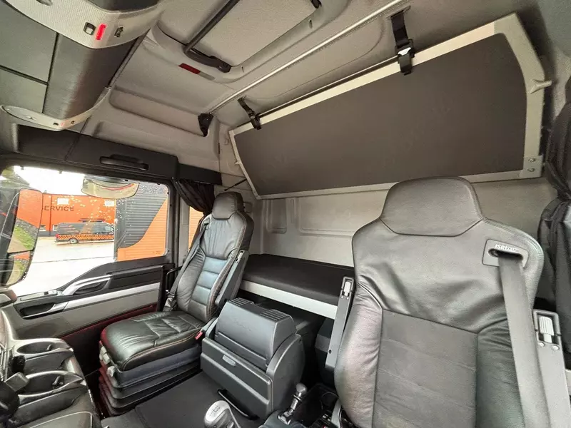 Автовозы MAN TGS 35.480 8x4H-6 Гидропривод / Платформа L9160 мм
