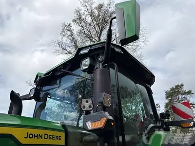 Тракторы John Deere 7R 310