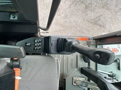 Колесный экскаватор Volvo EW60E