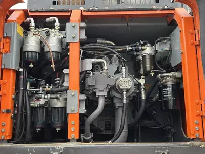 Гусеничные экскаватор Hitachi ZX470LCH-5B