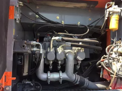 Гусеничного экскаватора Hitachi ZX250LCN-5B