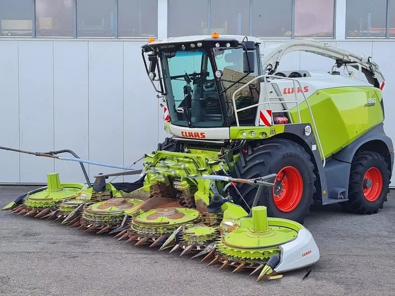 Кормоуборочный комбайн Claas Jaguar 950 NIR sensor