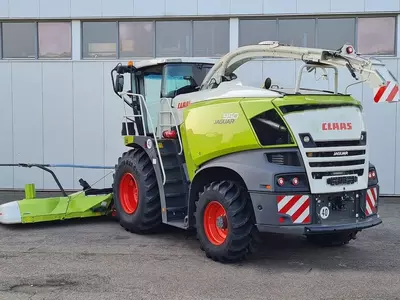 Кормоуборочный комбайн Claas Jaguar 950 NIR sensor