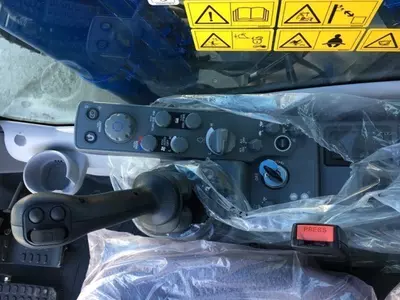 Гусеничные экскаватор Hitachi ZX190LCN-6