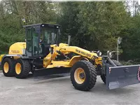 Грейдеры New Holland F.156.6/A Только в розницу