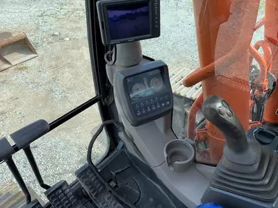Гусеничного экскаватора Hitachi ZX280LCN-3
