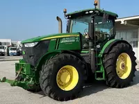 Тракторы John Deere 7230R