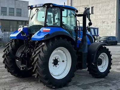  Колесный трактор New Holland T5.120 4x4 Fresh online©️