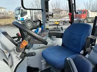  Колесный трактор New Holland T5.120 4x4 - Тракторы