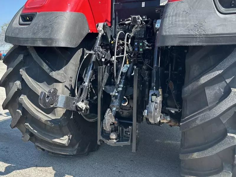 Трактор колесный Case IH 270 CVX Optum