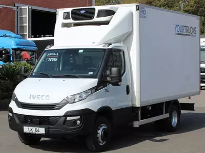 Морозильная фургон Iveco Daily 70 70-180 CP 500 с рулонными дверями FRC28