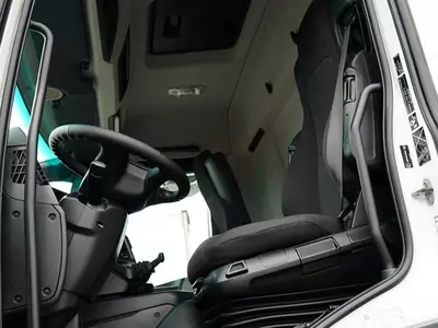  Грузовые автомобил Mercedes-Benz Antos 1932 - Fresh online©️