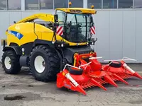   New Holland FR9060 ozuqa yig‘ish kombayni