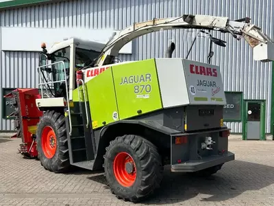 Кормоуборочный комбайн Claas Jaguar 870