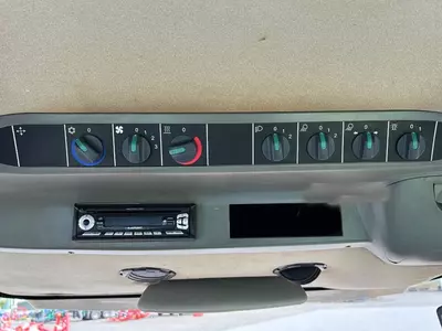 Кормоуборочный комбайн Claas Jaguar 870