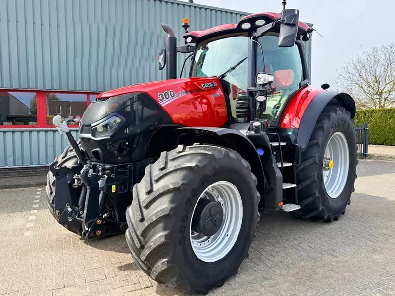 Трактор колесный Case IH Optum 300 CVX AFS Connect GPS