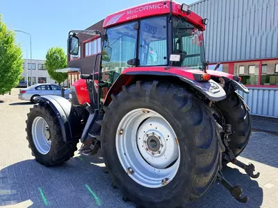 Трактор колесный McCormick MC115