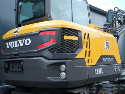  Колесные экскаватор Volvo EW 60 E Fresh online©️