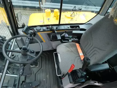 Колесные экскаватор Volvo EW 60 E