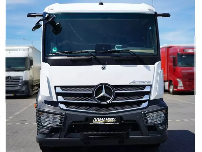   Тягач Mercedes-Benz Actros 1843 ACC