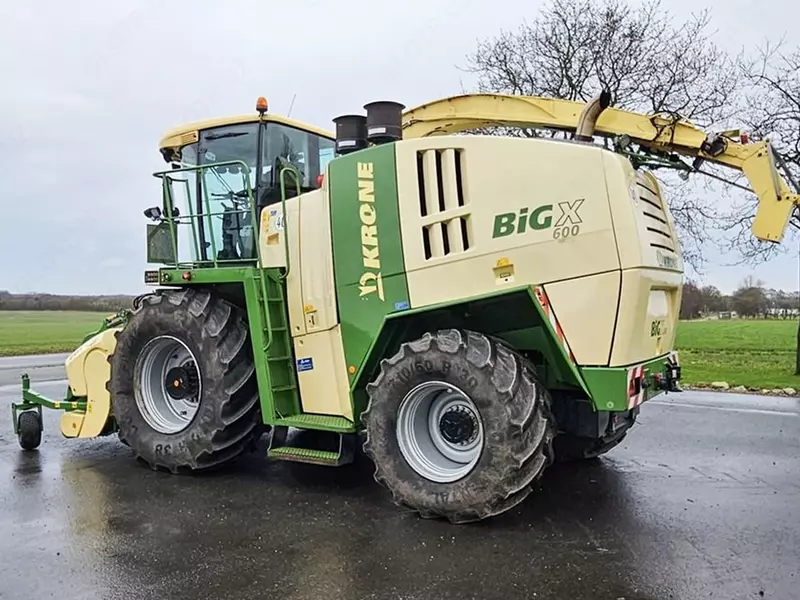  Кормоуборочный комбайн Krone BIG X 600 - 