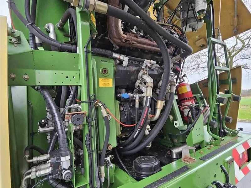  Кормоуборочный комбайн Krone BIG X 600 Kombaynlar