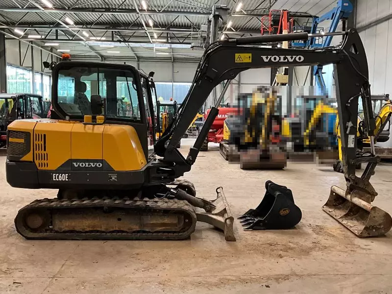  Volvo EC 60 E gusenitsali ekskavatori Chakana savdo