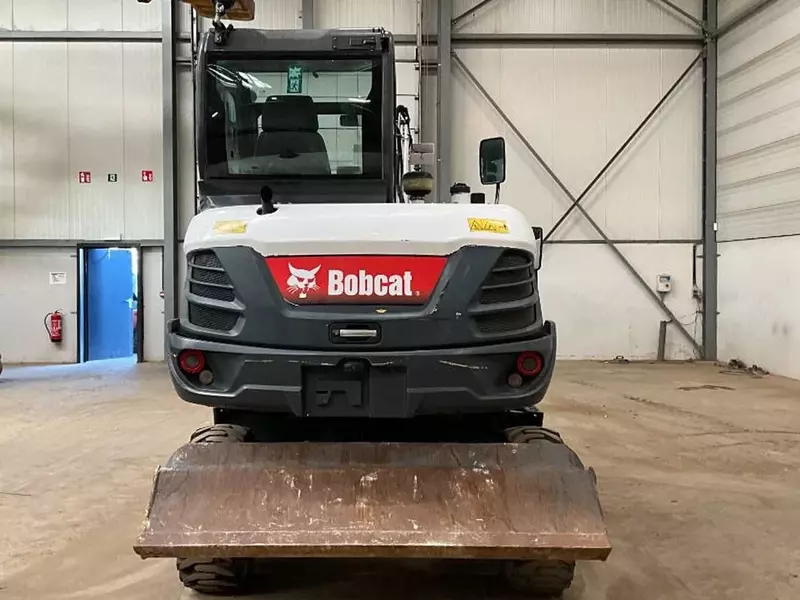  Bobcat E 57 W g‘ildirakli ekskavatori Chakana savdo