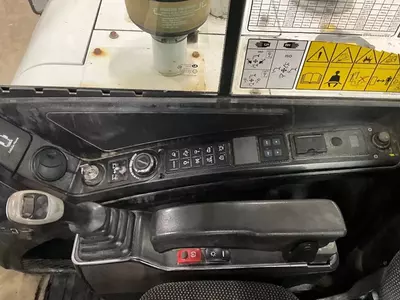 Колесные экскаватор Bobcat E 57 W