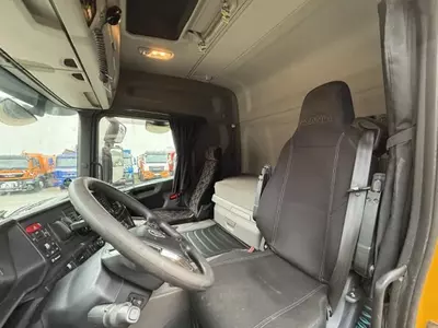 Тягач Scania 450 XT 4x4