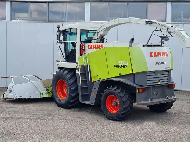  Claas Jaguar 870 ozuqa yig‘ish kombayni Orbis 600 makkajo‘xori o‘rish mashinasi bilan jihozlangan - 