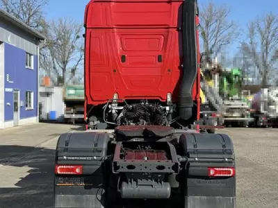 Тягач Mercedes-Benz Actros 2148 4x2 SZM 2 Tank