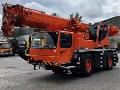Мобильный кран Liebherr LTM 1040-2.1 4x4