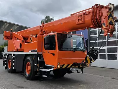 Мобильный кран Liebherr LTM 1040-2.1 4x4