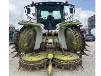   Claas Jaguar 950 yem-xashak yig‘ish kombayni