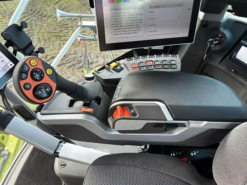  Кормоуборочный комбайн Claas JAGUAR 970 E5  - Fresh online©️