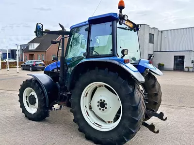  Трактор колесный New Holland TS90 4WD - 