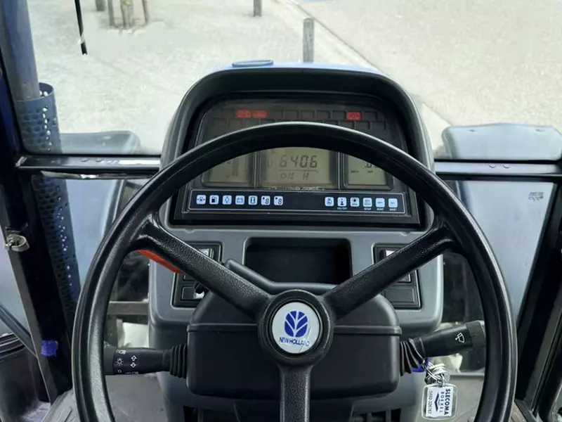  Fresh online©️ - Трактор колесный New Holland TS90 4WD